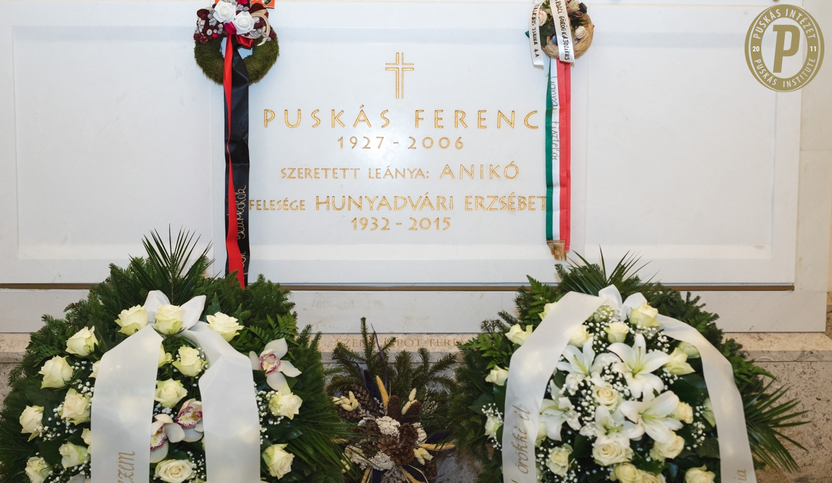 Halhatatlan hősök